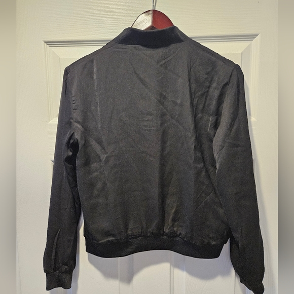 NWT Reversible Stella & Dot Zip Jacket. Leopard print/black. - Picture 4 of 4